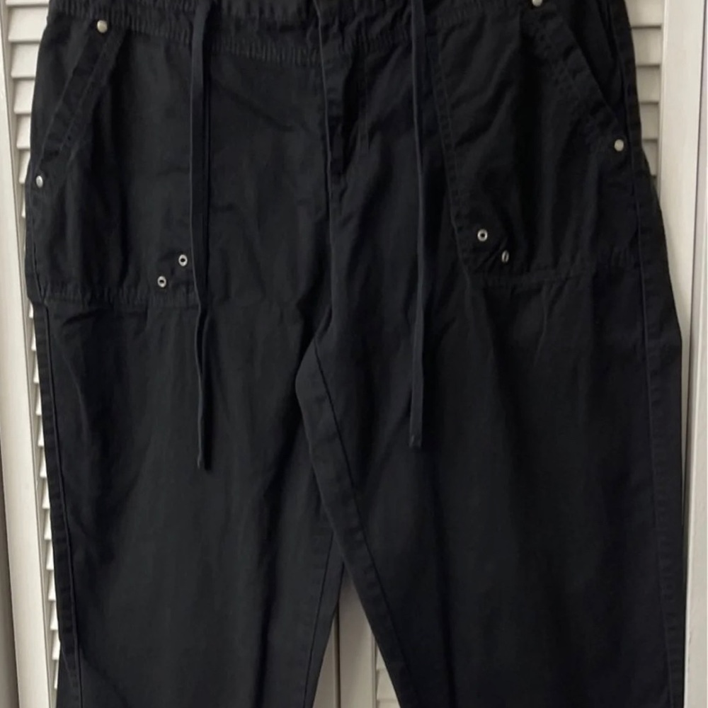 Women’s Capris/Black (Size 14) - Picture 2 of 7